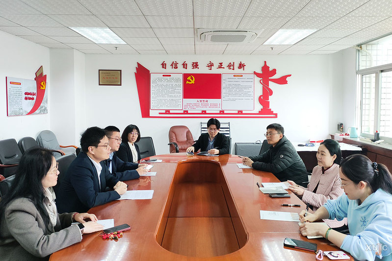 院系动态丨法学院院长率队护送2...